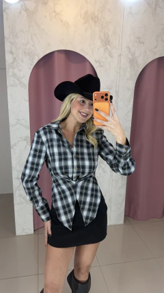 Camisa Xadrez com Ombreira e ajuste - comprar online