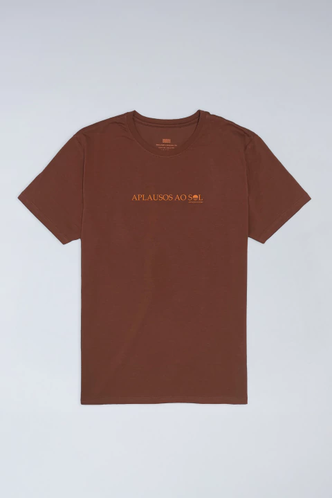 Camiseta Aplausos ao Sol - marrom - comprar online
