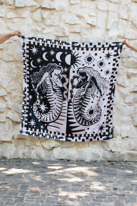 Maxi Pañuelo Marítima blanco y negro - comprar online