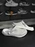 CHINELO CROCS CINZA/BRANCA
