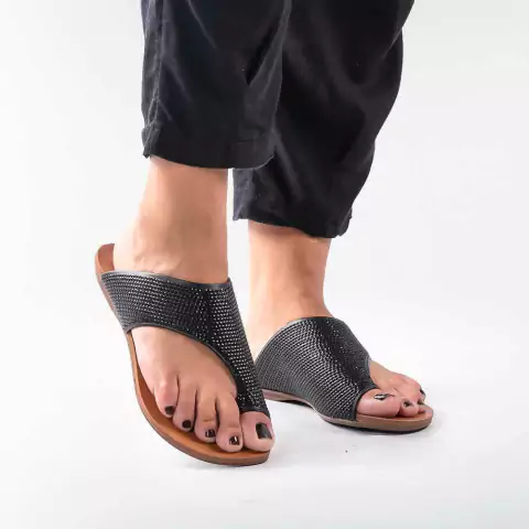 Rasteira Paetê Léa Preta