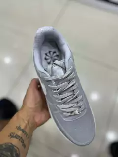 AF1 Cinza Branco Novo GS - Samuel Sneakers
