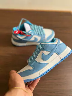 Dunk Azul Celeste na internet