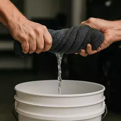 Imagen de Combo Detailing: 3 Paños Microfibra + Guante Microfibra de regalo!