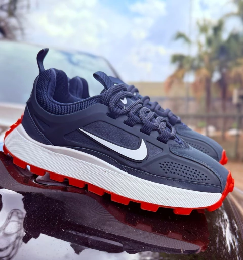Nike Bailleli Azul Marinho/ Branco/ Vermelho