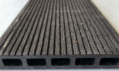 Deck WPC tabla hueco 2200x140x25 (precio por m2) en internet