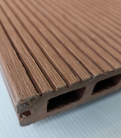 Deck WPC tabla hueco 2200x140x25 (precio por m2) - tienda online
