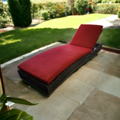 Reposera de rattan sintetico con almohadón - tienda online