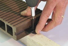 Deck WPC Clip T + Tornillo para fijación - comprar online