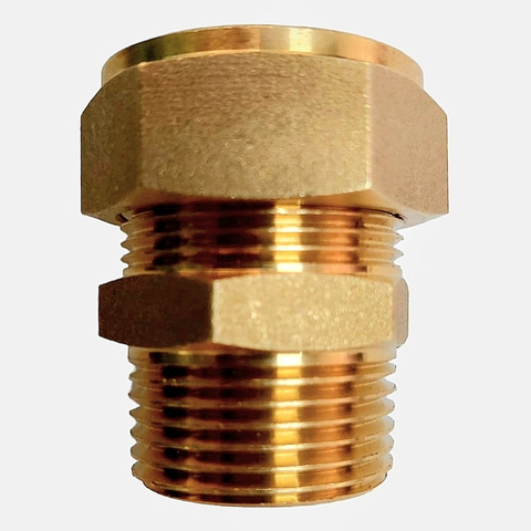 Conector de Bronce 3/4 Hissuma para Colectores Solares