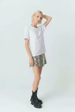 Remera Hunan - comprar online