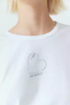 Remera Hunan en internet