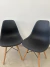 Conjunto 2 Cadeiras Charles Eames Eiffel - comprar online