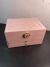 Maleta Porta Joias Grande Caixa Bijouterias Brincos Colar Rosa - comprar online
