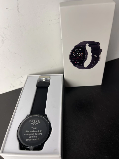 Relógio Inteligente Esporte Smartwatch Impermeável Cor Preto - comprar online