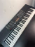 Teclado Musical Bravo Estudante Iniciante BP100 61 Teclas