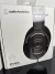 Fone de ouvido over-ear Audio-Technica M-Series ATH-M20x preto