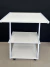 Mesa Z auxiliar / 3 prateleiras | c/ rodinhas - comprar online