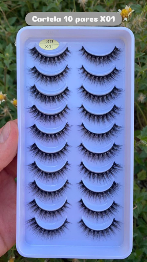 CILIOS POSTIÇOS CARTELA COM 10 PARES 3D-X01