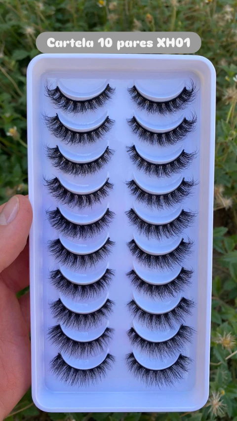 CILIOS POSTIÇOS CARTELA COM 10 PARES 3D-XH01