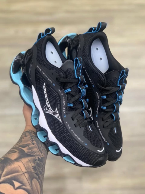 Mizuno Wave Prophecy 13 ‘Black/ Ice Blue Accents’
