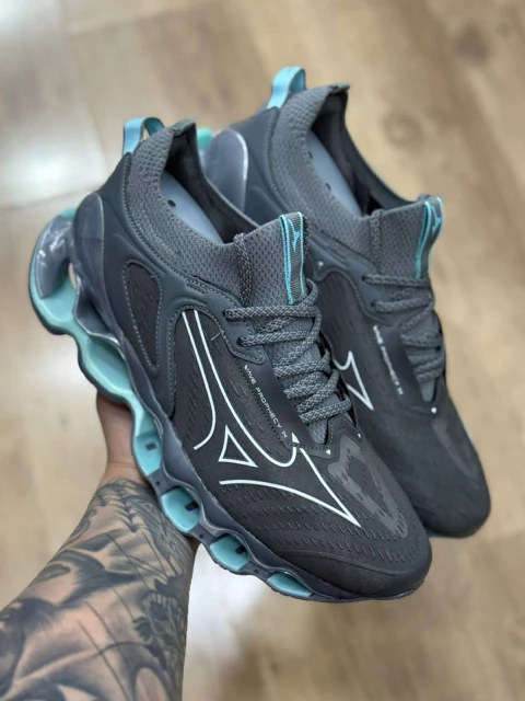 Mizuno Wave Prophecy 14 ‘Grey/ Aqua Blue Accents’