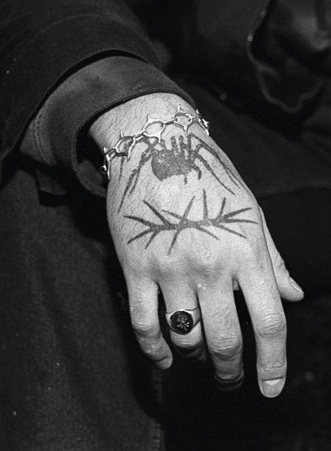 Pulsera SPIKE regular - comprar en línea