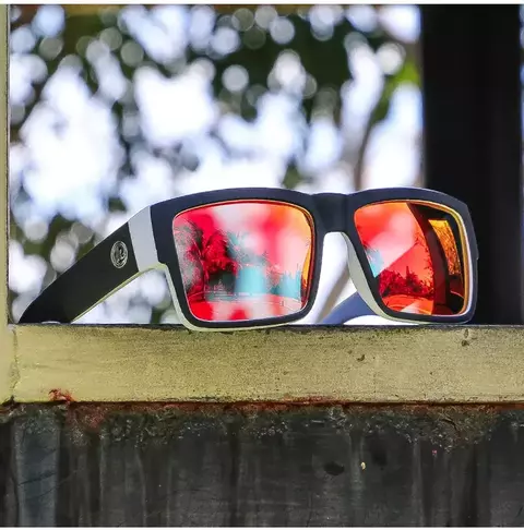 Óculos de Sol Polarizados KDEAM – Estilo, Proteção e Conforto em um Único Acessório - comprar online