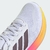 ZAPATILLAS RUNFALCON 5 + BUZO CON CAPUCHA DE REGALO UNISEX AMBOS en internet