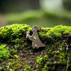 Pingente Valquíria de Klinta Modelo 2 - comprar online