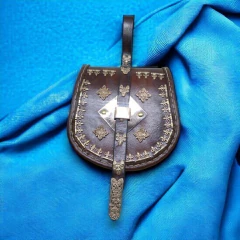 Pouch Birka / Rösta / Tarsoly / Dollerup - comprar online