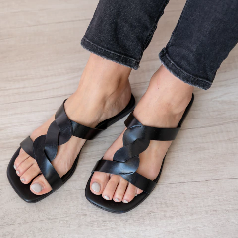 Sandalia Emilia Negro - comprar online