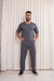 Scrub Masculino Gil - Chumbo - comprar online