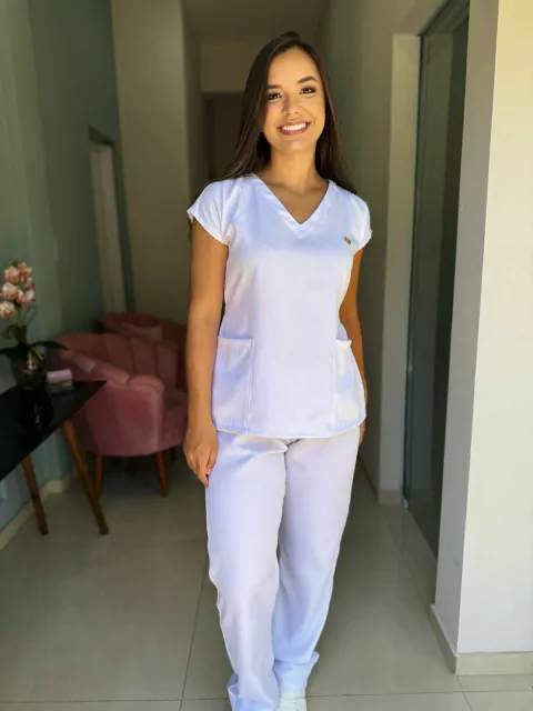Pijama Cirúrgico Feminino Aurora Branco