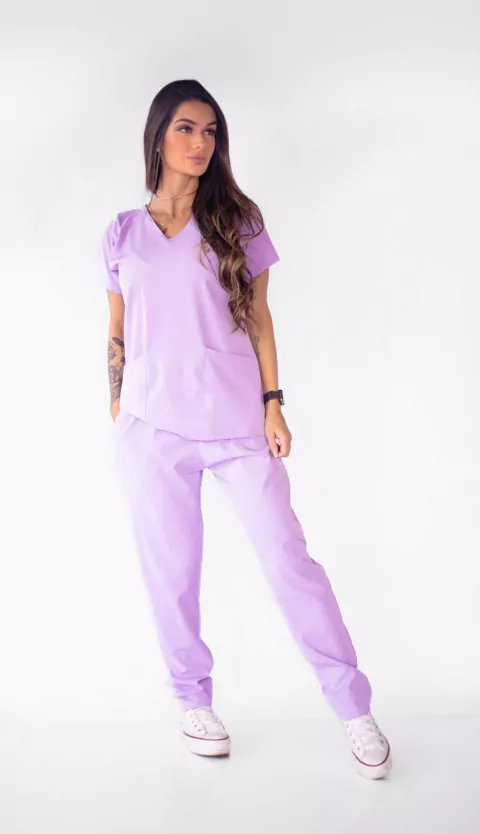 Pijama Cirúrgico Feminino Flora Lilás - comprar online