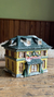 Casita miniatura St Maria School nevada 10cm