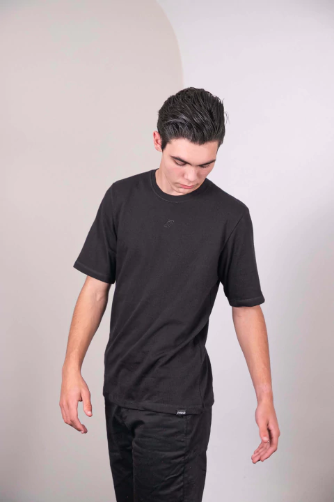 Camiseta Oversized "IAM" Preta - comprar online