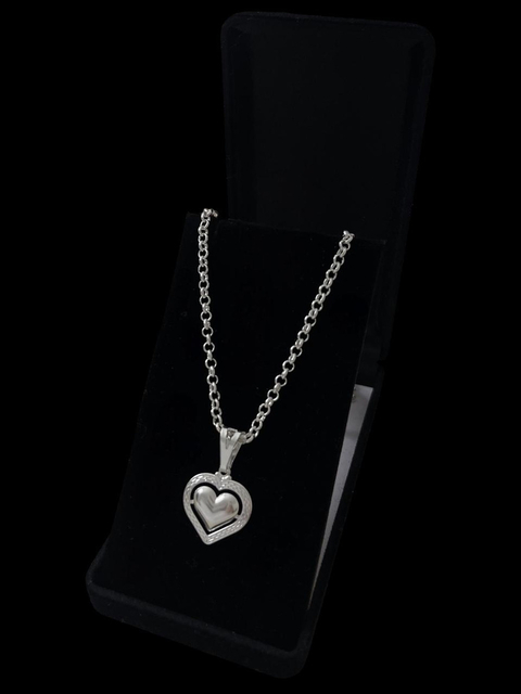 Cordão Elo Português Feminino 3mm + Pingente Coração Vazado Banhado Prata - comprar online