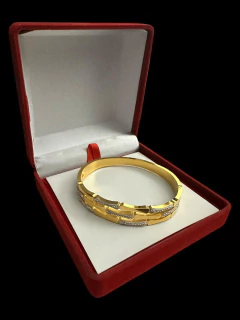 Bracelete Feminino Pedra Branca Banhado A Ouro 18k - comprar online