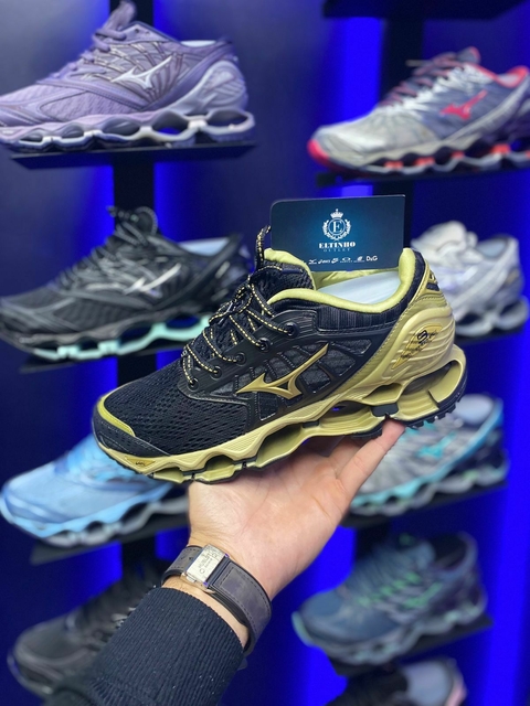 Mizuno Wave Prophecy 9 - Preto/Amarelo - comprar online