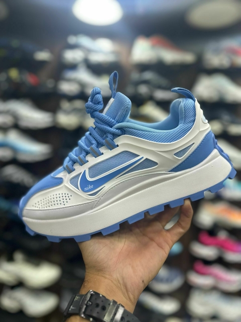 Nike Bailleli - Branco/Azul Claro - comprar online
