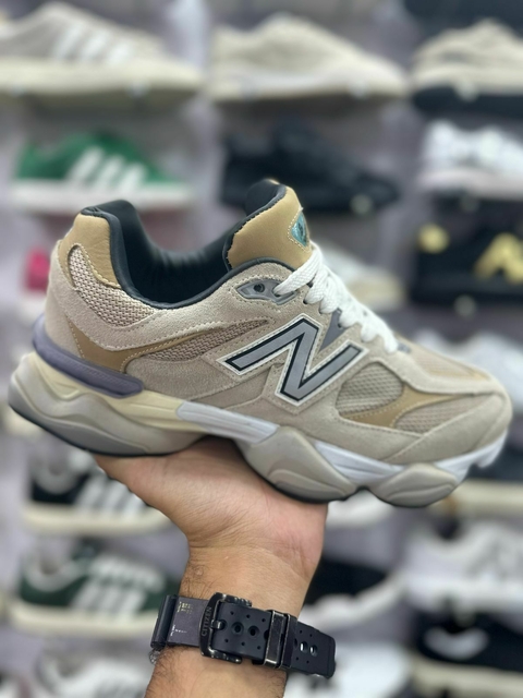 New Balance 9060 - Marrom Claro/Cinza - comprar online