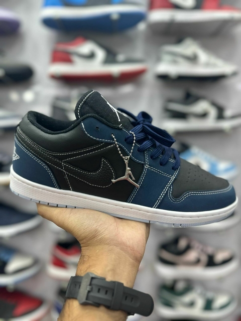 Nike Air Jordan 1 Low - Preto/Azul Escuro - comprar online