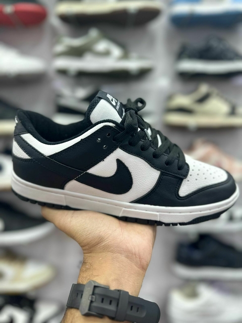 Nike Dunk Low - Branco/Preto - comprar online