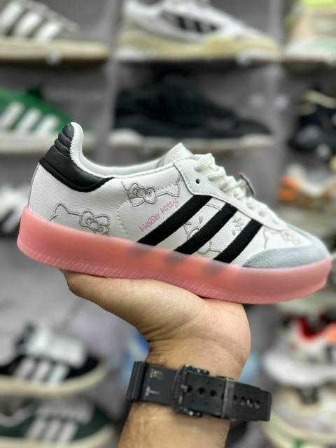 Adidas Samba - Hello Kitty - comprar online