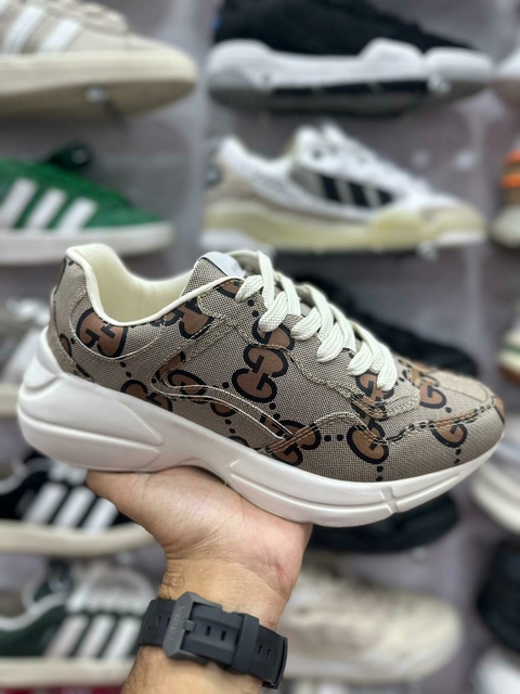 Guccy - Bege/Panter - comprar online