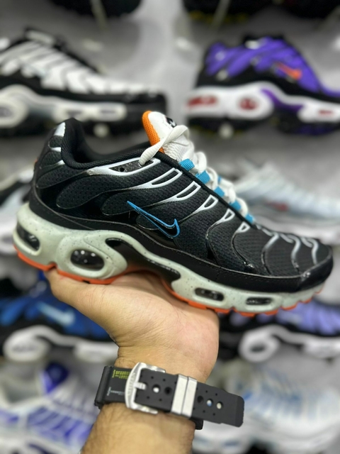 Air max tn plus 1 - Preto/Branco - comprar online