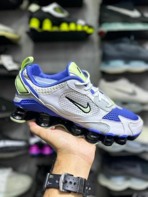 Nike Shox 12 Molas - Branco/Azul - comprar online