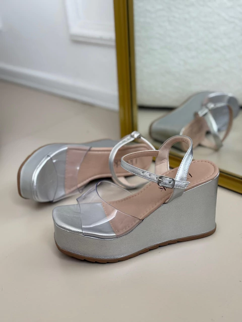 Sandália Plataforma com Transparência Samila