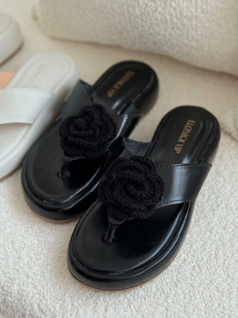 Papete Com Flor Tamires